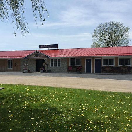 My Friends Inn Manitoulin Manitowaning ภายนอก รูปภาพ