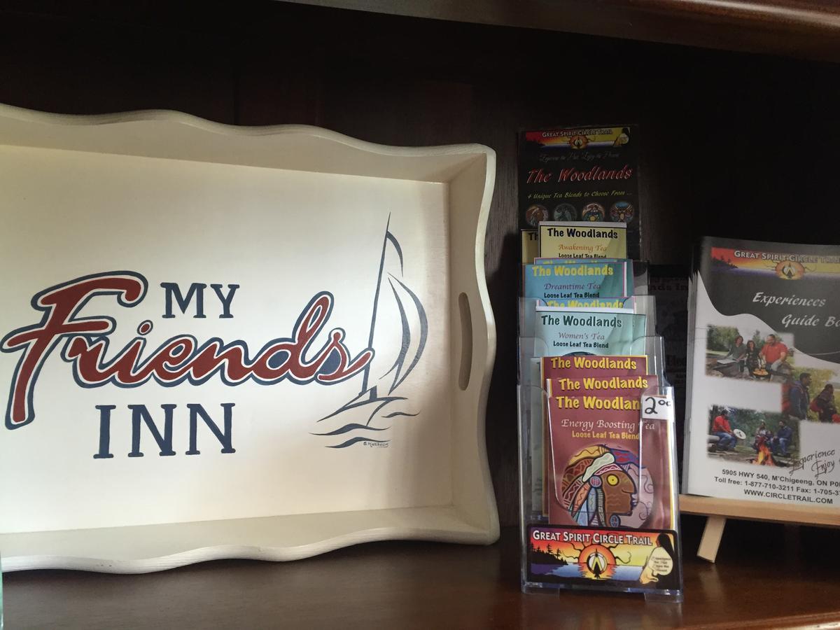 My Friends Inn Manitoulin Manitowaning ภายนอก รูปภาพ