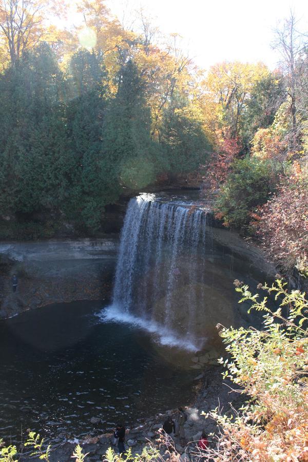My Friends Inn Manitoulin Manitowaning ภายนอก รูปภาพ